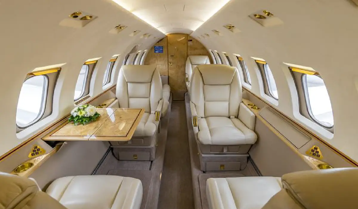 Beechcraft - Hawker 1000 - Best Super Midsize Jet Rentals - Best Preowned Jets - Exclusive Concierge Club.webp